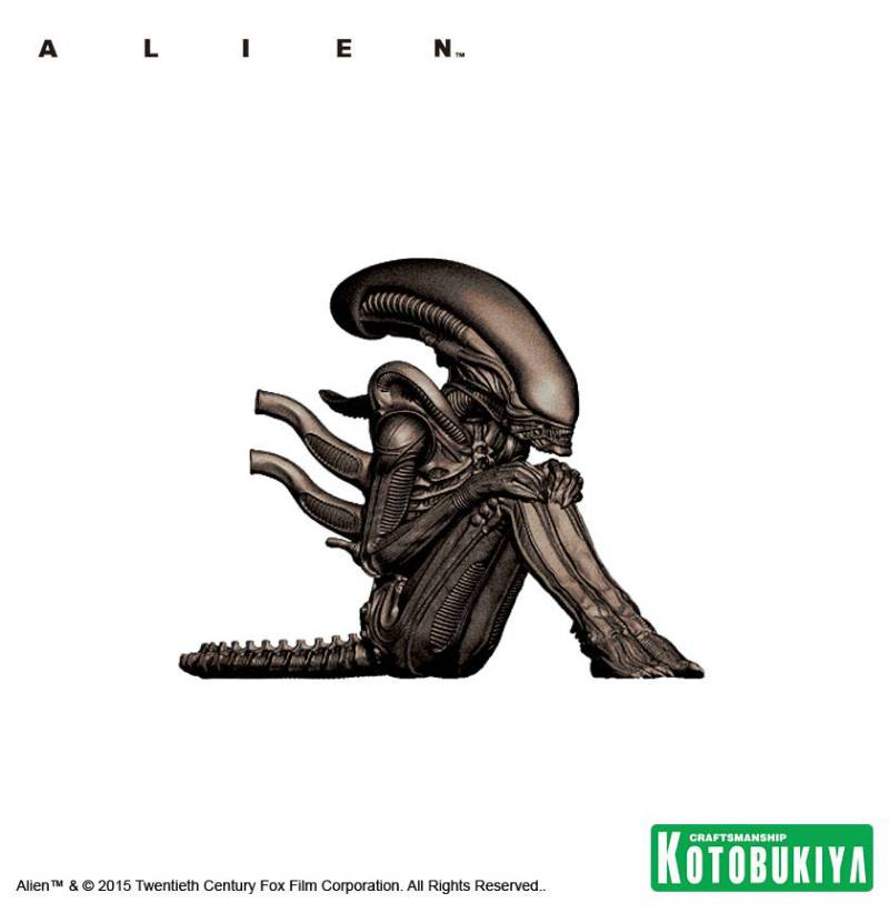 Illustration for article titled This Breakdancing Alien is the Funkiest Piece of Alien Merchandise